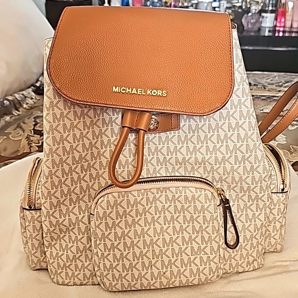 Large back pack